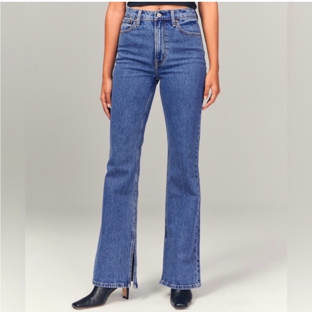 Abercrombie & Fitch Curve Love The Vintage Flare High Rise Vent Hem Size 31/12S